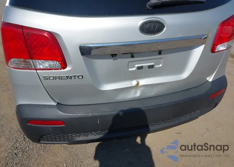 2013 Kia Sorento Lx z USA, uszkodzony, nr VIN 5XYKT3A64DG389634